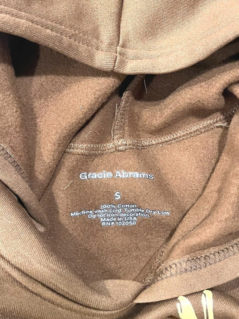 Gracie Abrams The Secret of Us Eras Tour Hoodie Brown Yellow Pink Size S Small - Picture 5 of 5